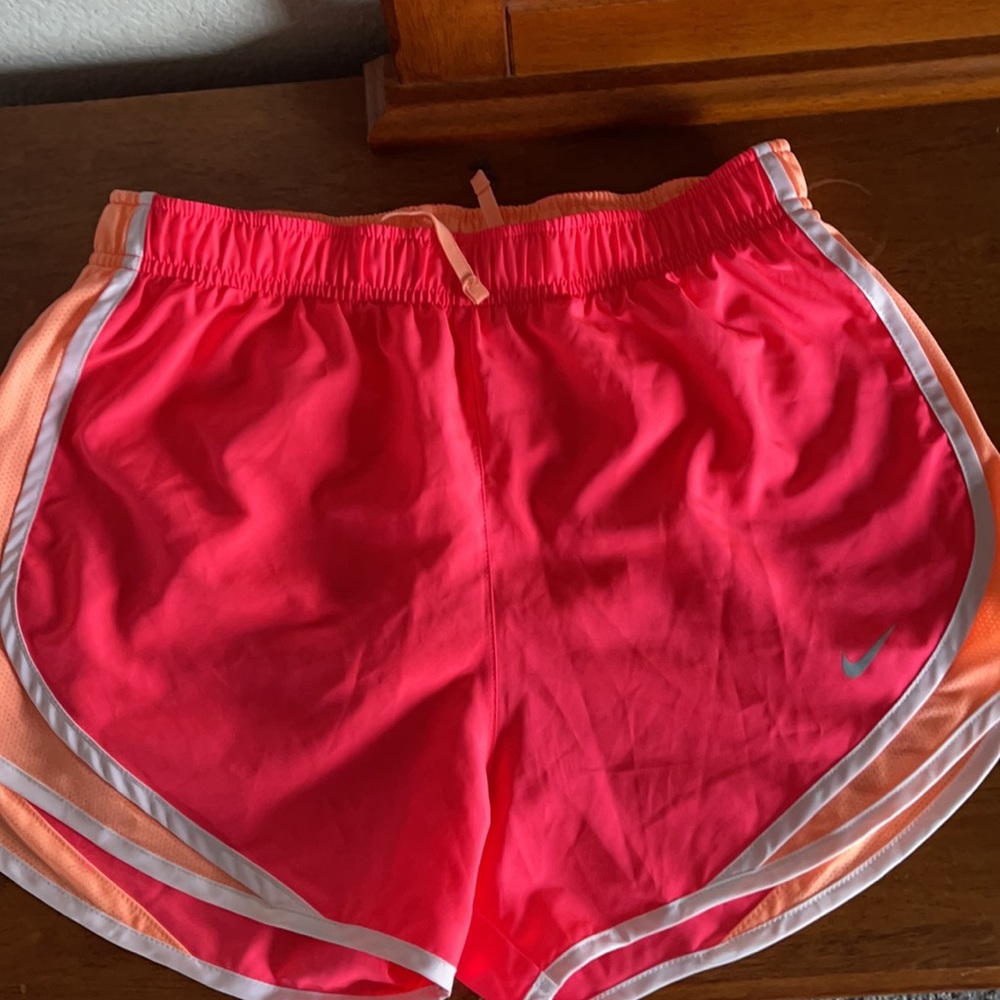 Nike running short - Picture 4 of 4